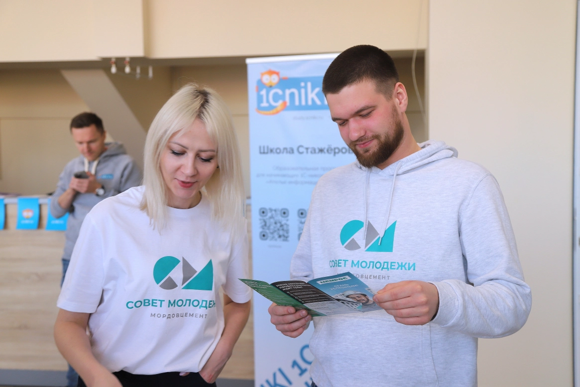 Куда идти учиться и зачем: молодежь Мордовцемента честно поговорила со студентами