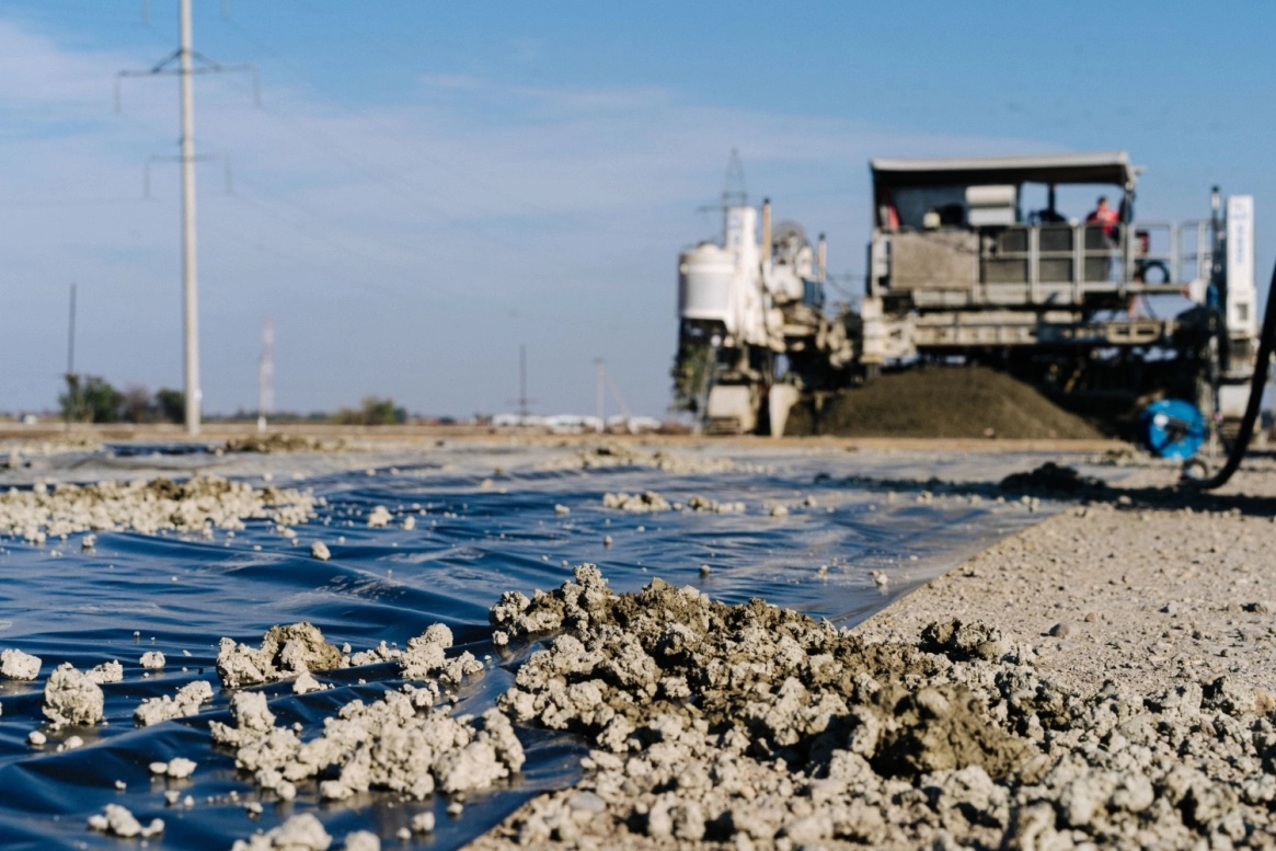 В России предложили увеличить долю строительства цементных дорог до 20% 