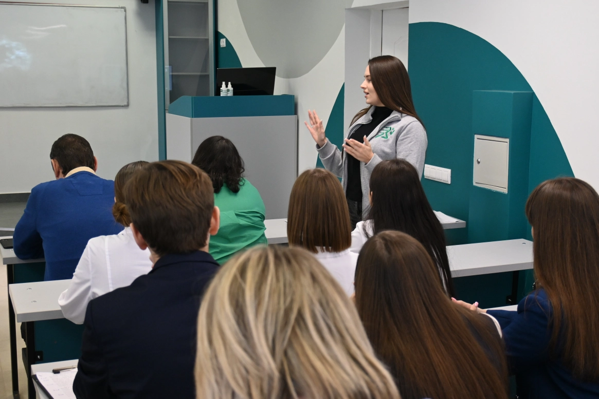 ЦЕМРОС поощрил юных экологов Белгородчины