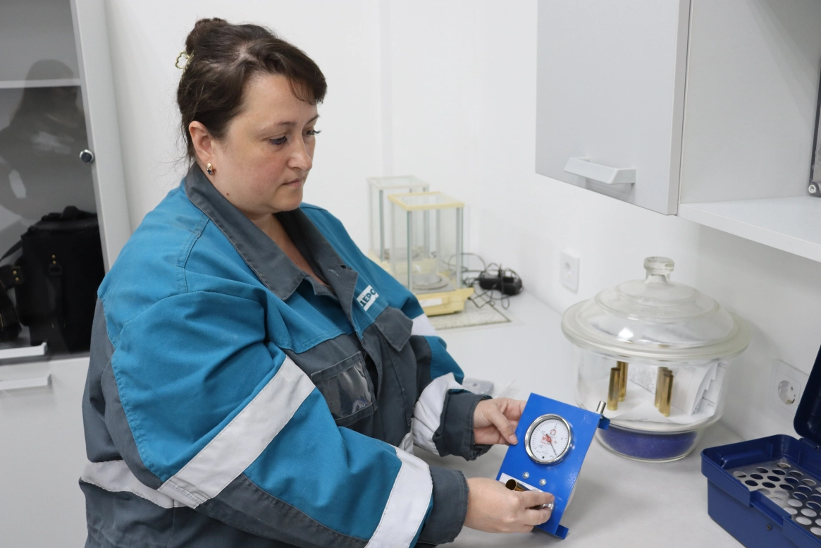 ЦЕМРОС запустил собственную экологическую лабораторию