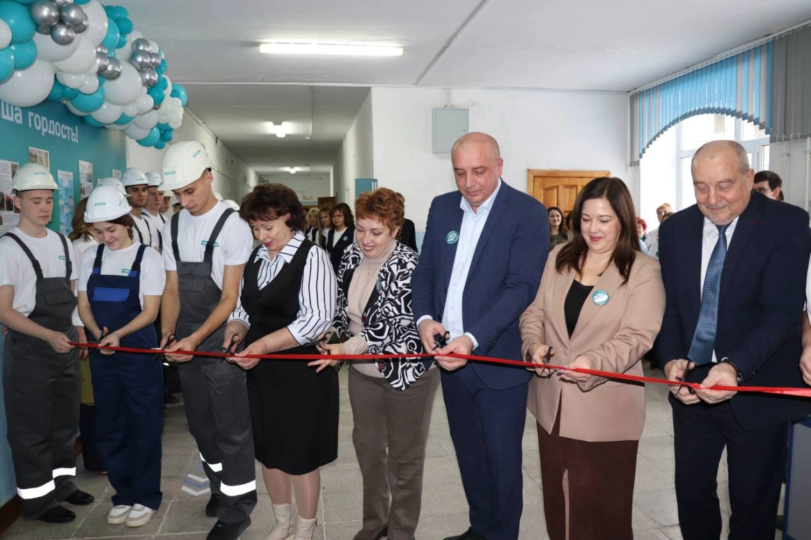 В школе поселка Цементный открылся «Детский завод»