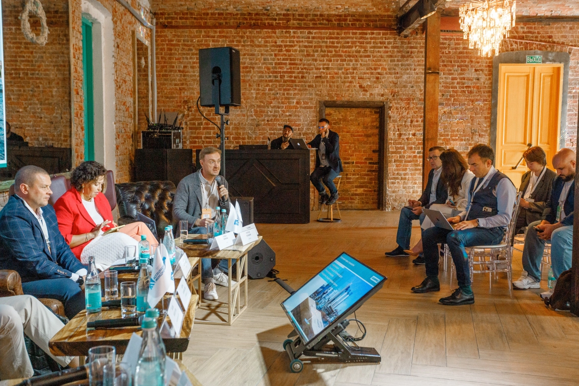 Люди и инновации: как меняется ЦЕМРОС и жизнь вокруг него