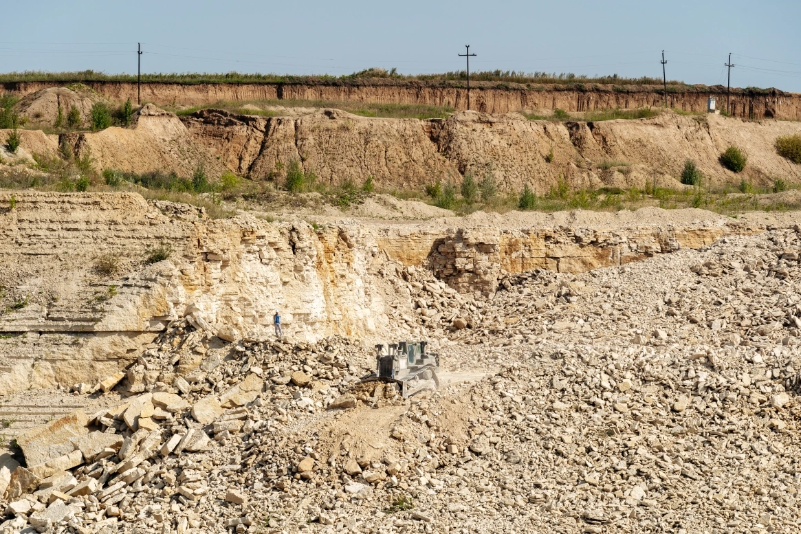 Липецкий филиал ЦЕМРОСа информирует о проведении взрывных работ