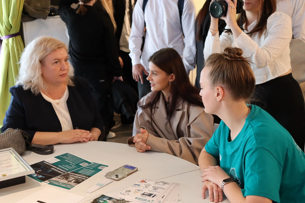 ЦЕМРОС стал лидером среди социально ответственных работодателей Липецка