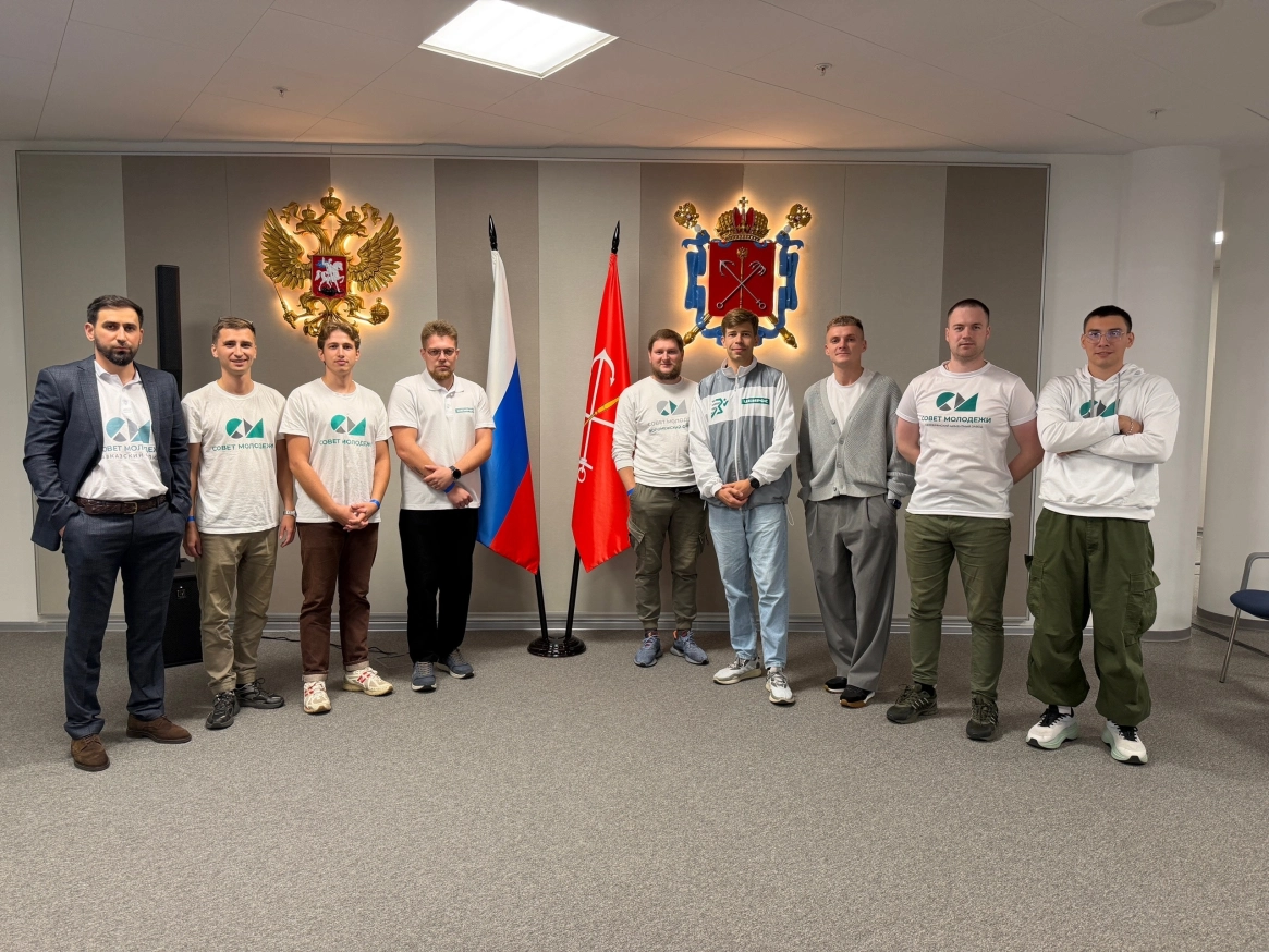 Технологические вызовы и ставка на молодые кадры: активисты ЦЕМРОСа побывали на Юбилейном слёте «МСТК-2026»