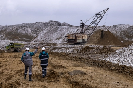 Цемент под давлением: растущий импорт и кризис в стройке вытесняют с рынка отечественных производителей