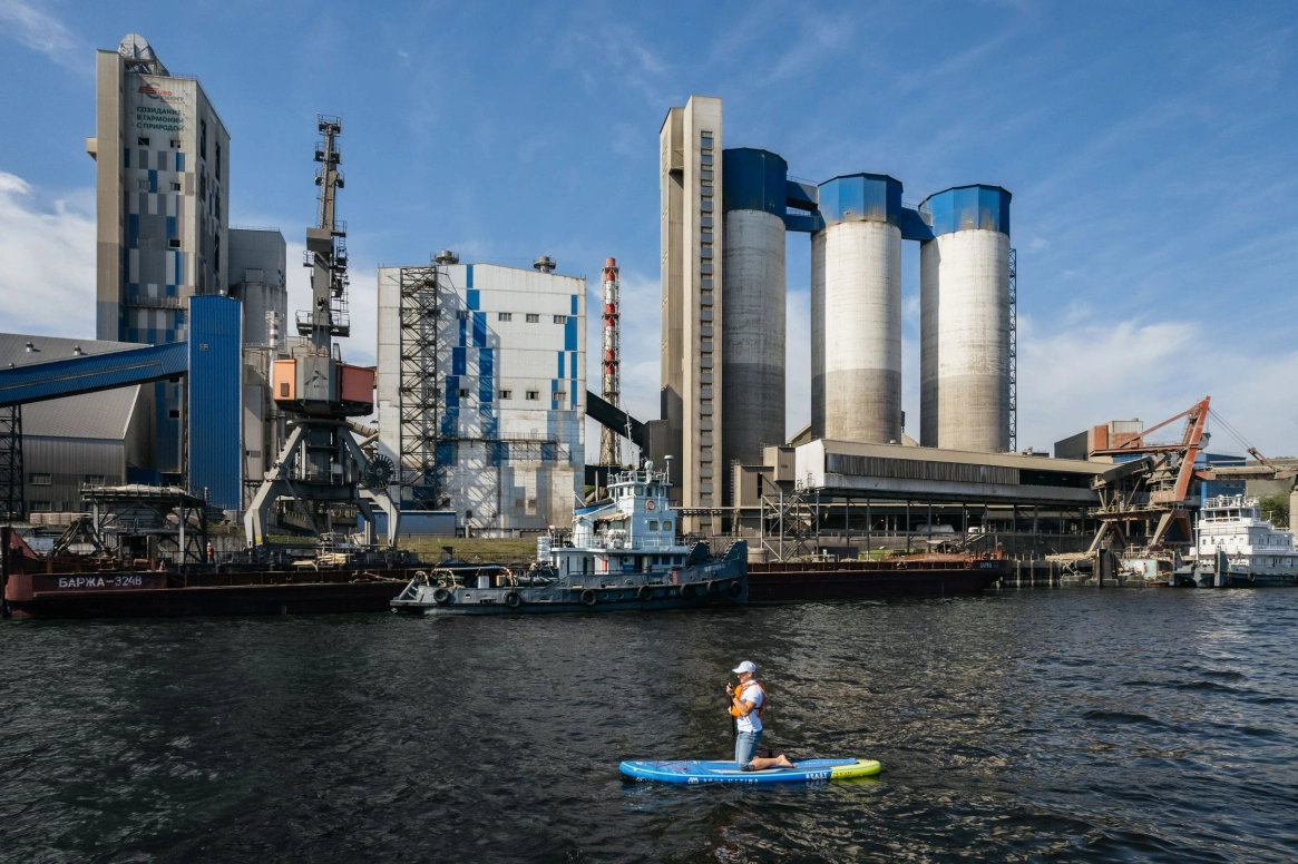 Два завода – две эпохи: ЦЕМРОС отметил двойной юбилей