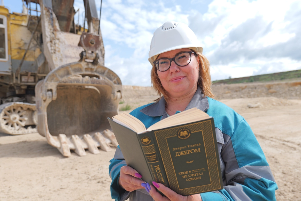 «Читай завод»: как Липецкий филиал ЦЕМРОСа вдохновляет на любовь к книгам