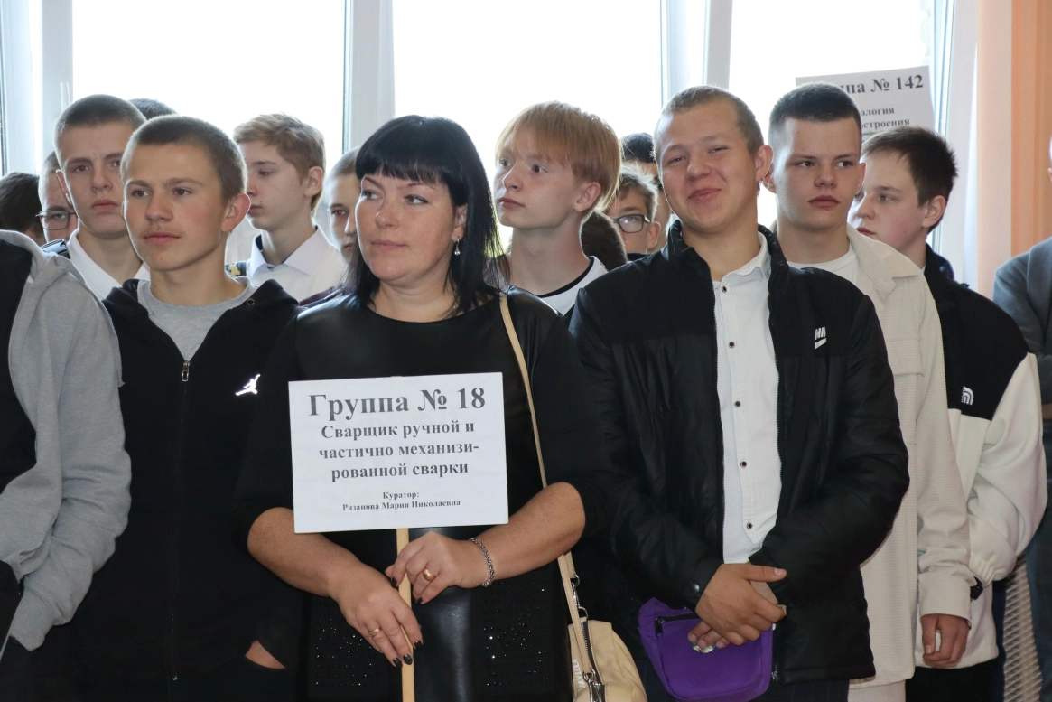 От мастерских до заводов: студенты невьянского колледжа начинают свой карьерный путь в ЦЕМРОСе