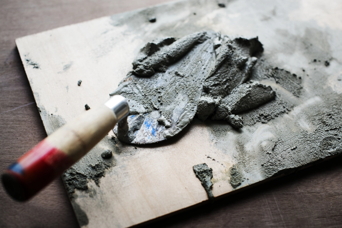 Цемент растет вслед за промышленностью. Но в Казахстане 