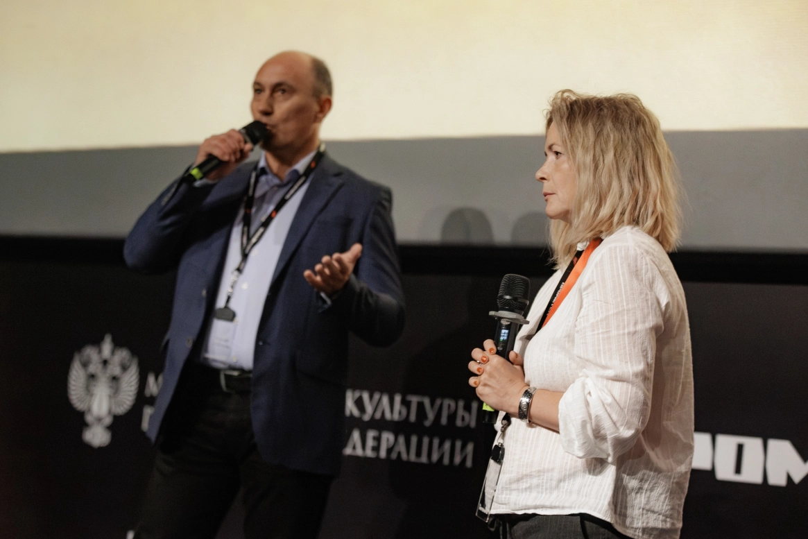 Про завод, про футбол, про дружбу: в Брянске прошёл закрытый показ фильма «Вперёд, Цемент!»