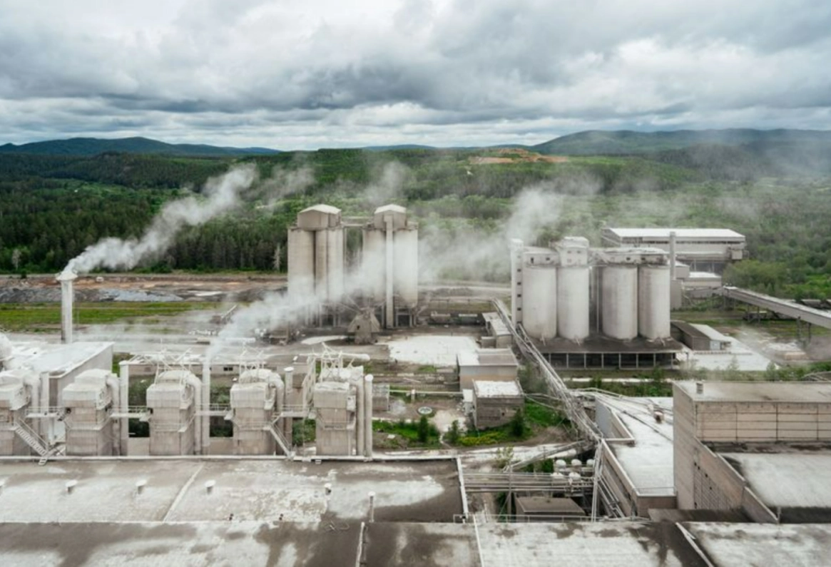 Как кризис цементной отрасли перевернет рынок недвижимости по всей России?