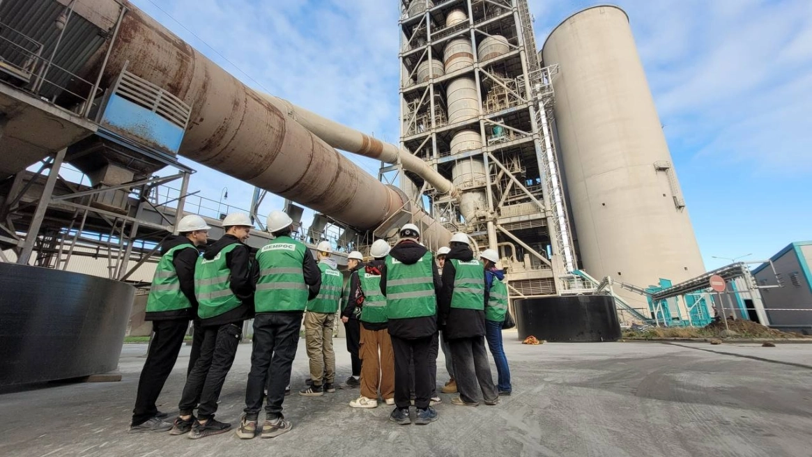 ЦЕМРОС открыл свои двери для почти полутора тысяч школьников и студентов по всей стране