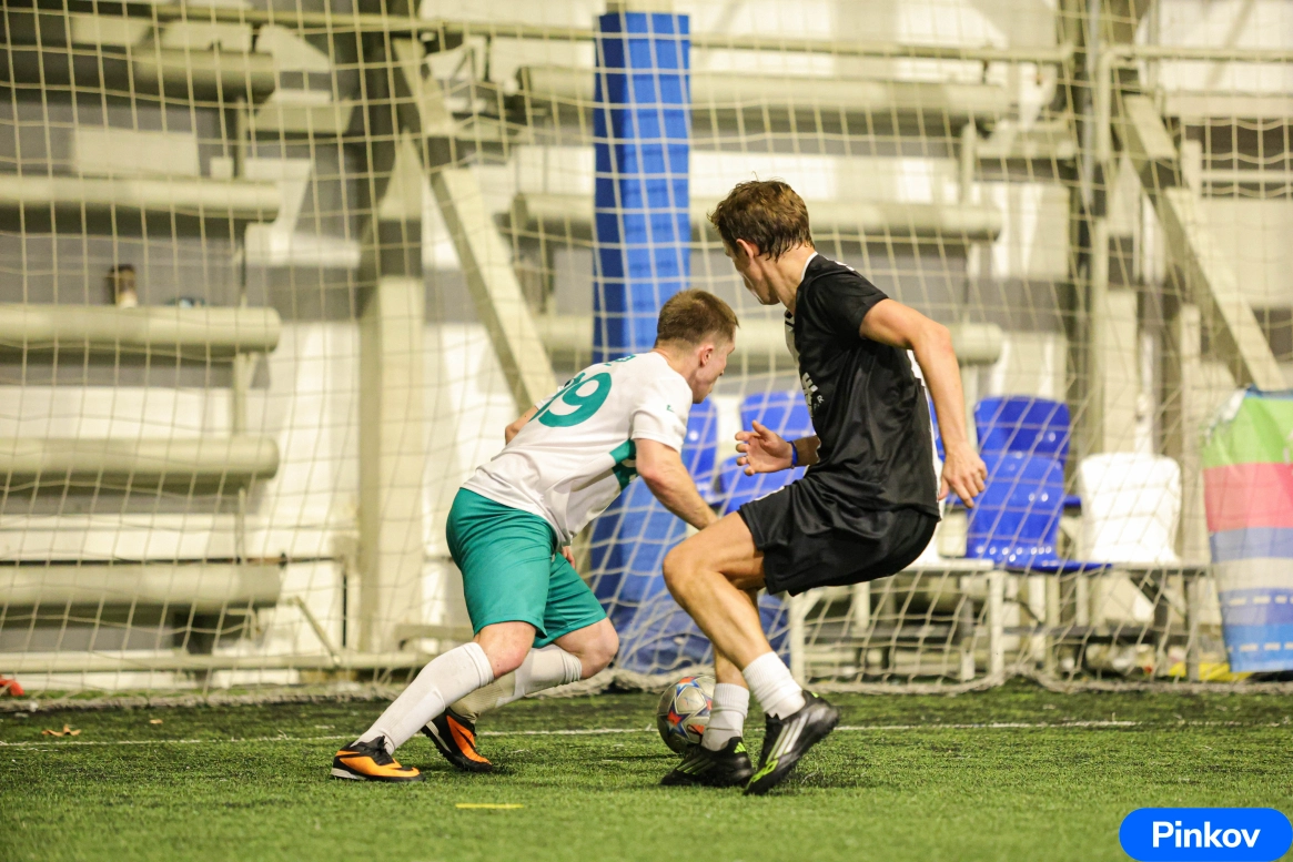 Испытание на сыгранность: сборная ЦЕМРОСа вернулась на поле «Кубка Мосстрой»