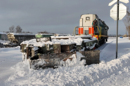 «Отутюжим» летом и зимой: фокинские цементники ускорили работу ж/д цеха одним решением