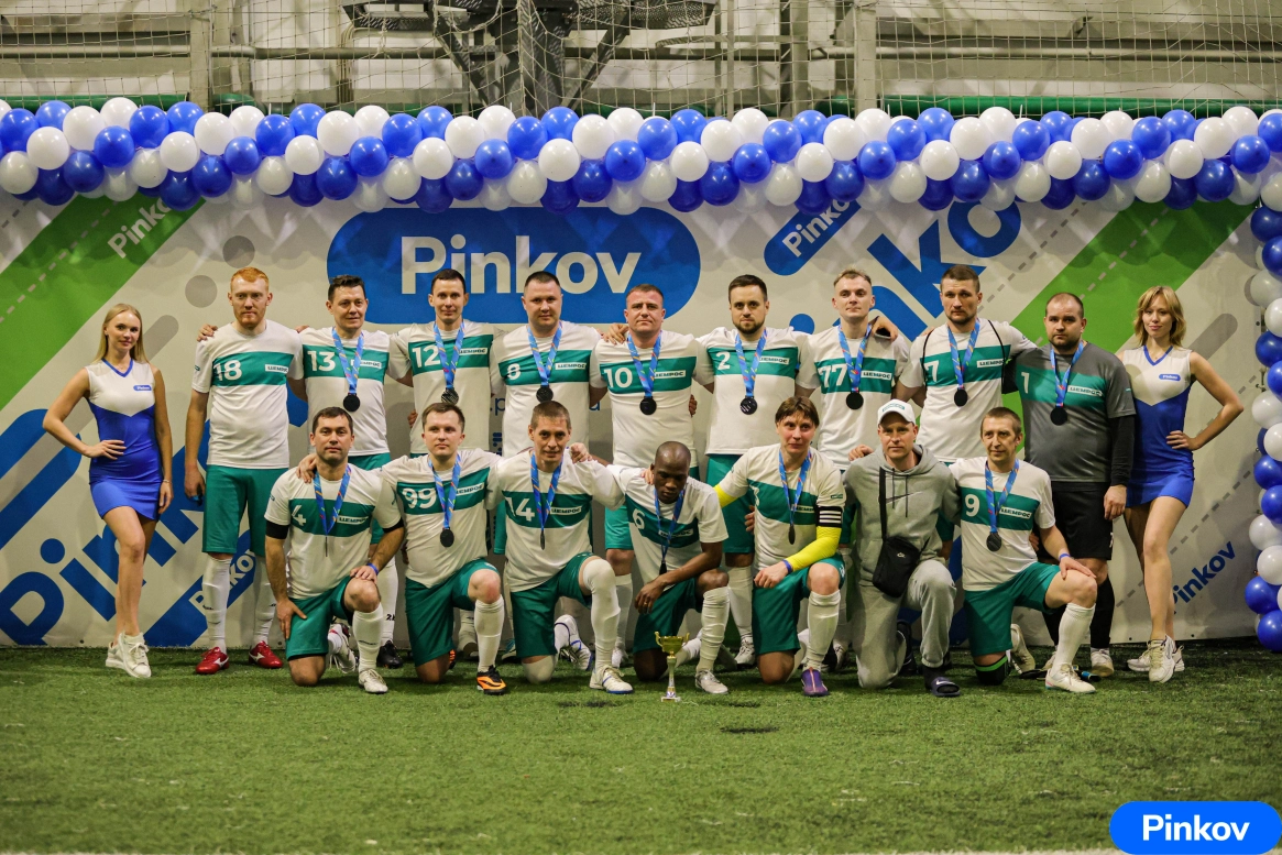 Испытание на сыгранность: сборная ЦЕМРОСа вернулась на поле «Кубка Мосстрой»