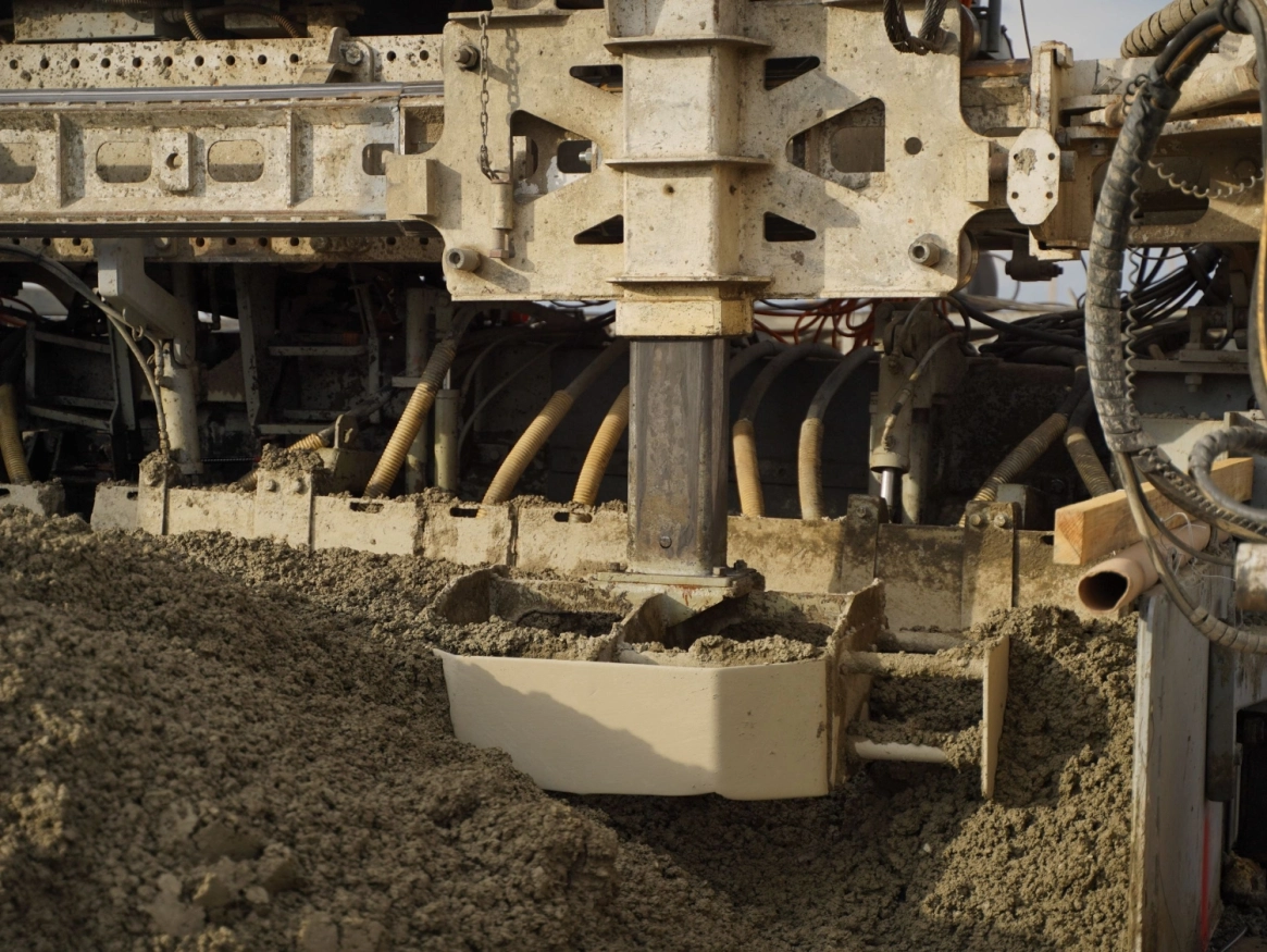 Цемент прокладывает путь