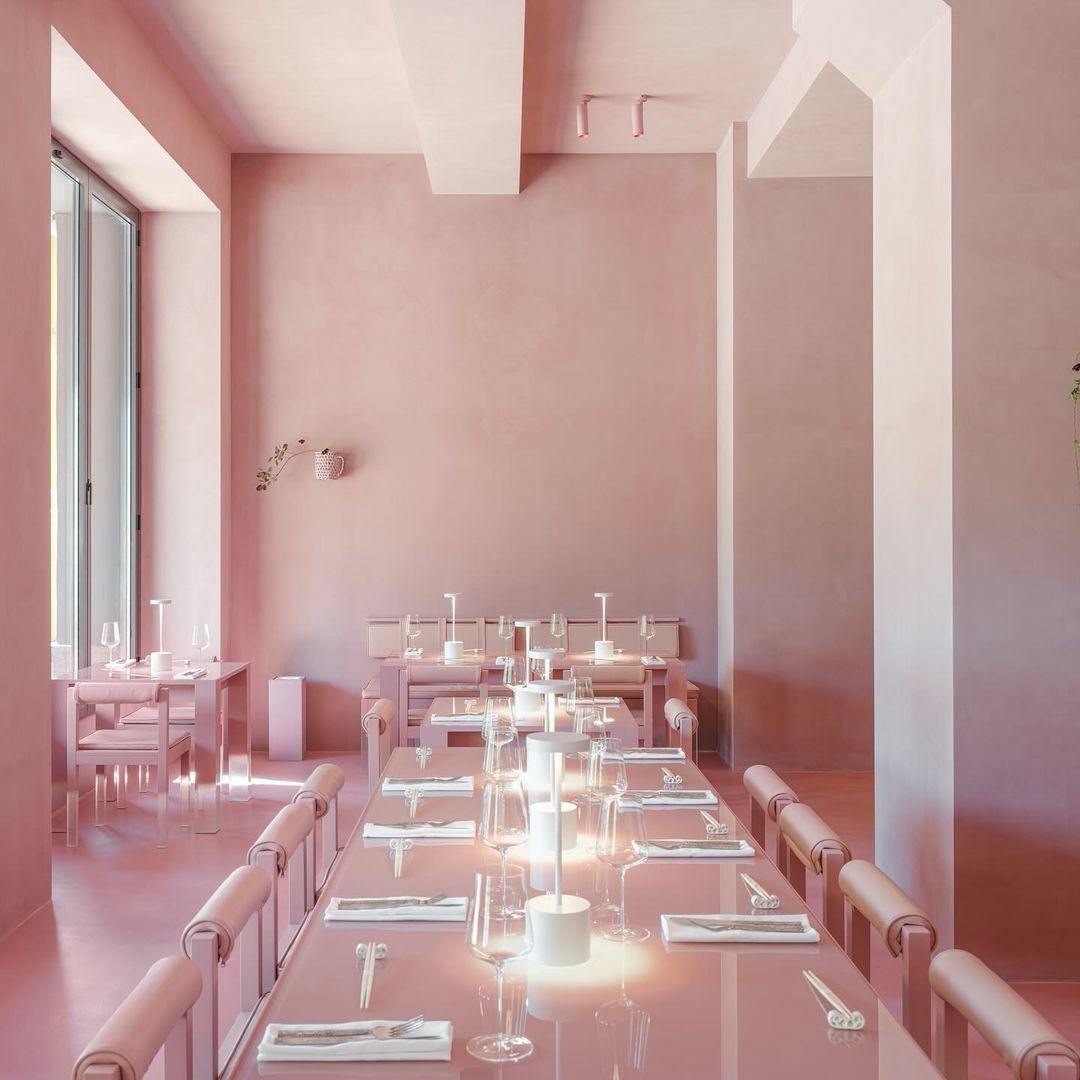 розовый бетон.jpg